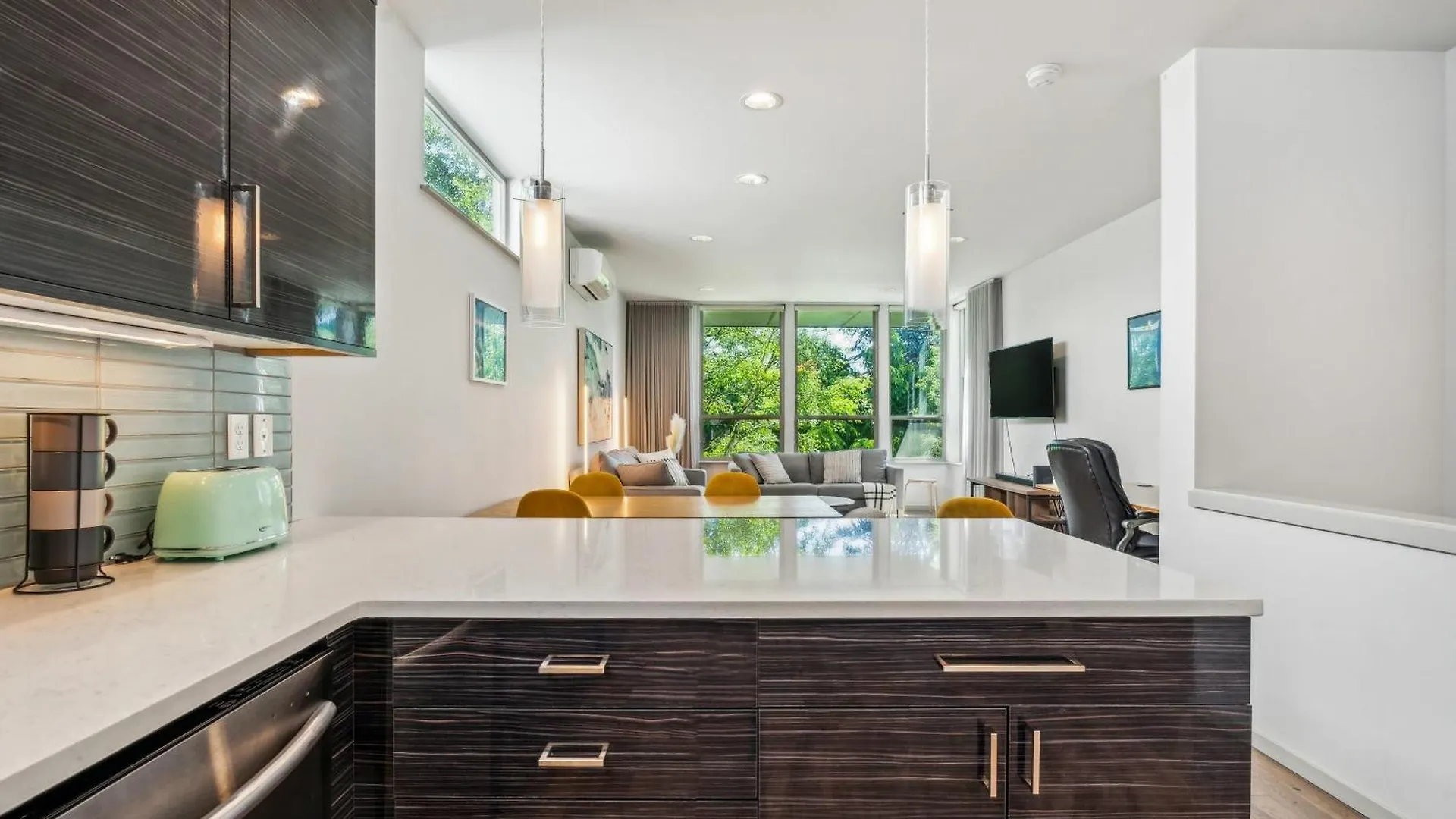 Central 3-Story With Private Balcony Seattle Holiday home